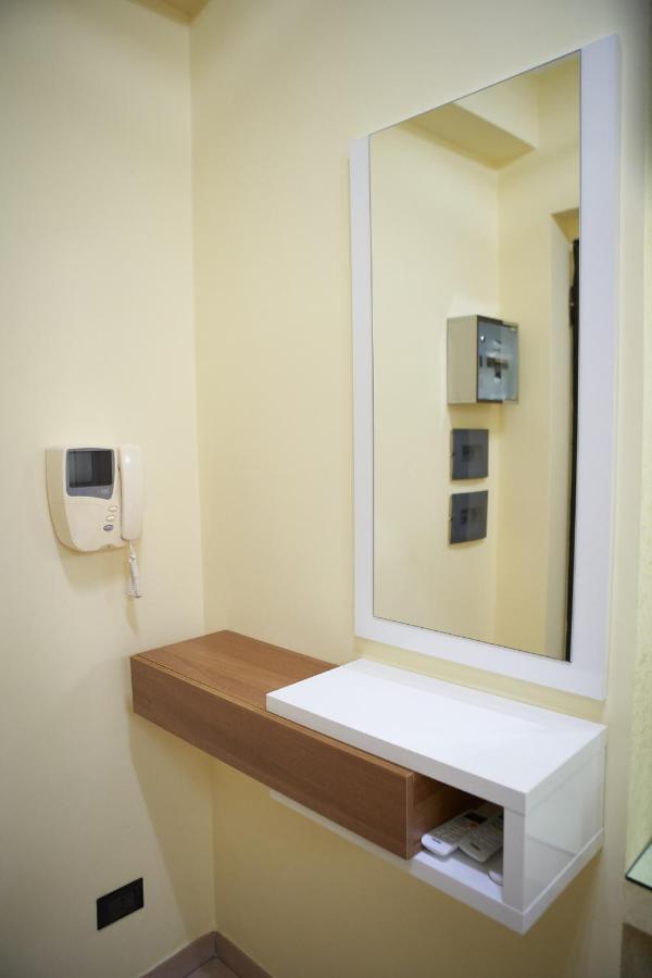 B&B Mary Grace Rossano Stazione Екстер'єр фото